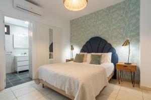 villa-penguina-double-bedroom-with-ensuite