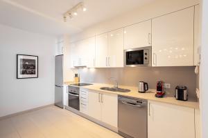 villa-penguina-with-fully-equipped-kitchen